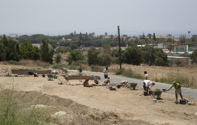 ΑΝΑΣΚΑΦΕΣ, ΠΡΟΪΣΤΟΡΙΚΗ ΤΟΠΟΘΕΣΙΑ ΧΛΩΡΑΚΑ ΠΑΛΛΟΥΡΕΣ, ΠΑΦΟΣ