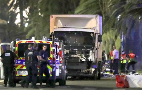 ΕΠΙΘΕΣΗ ΣΤΗ ΝΙΚΑΙΑ ΜΕ ΦΟΡΤΗΓΟ, ISIS